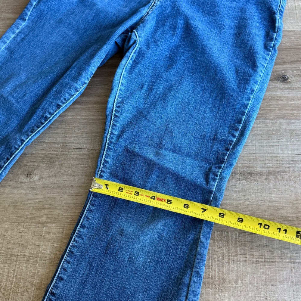 Levi Strauss Signature Gold Totally Shaping Bootcut Jeans Blue 14M W32 L32 - Picture 5 of 9